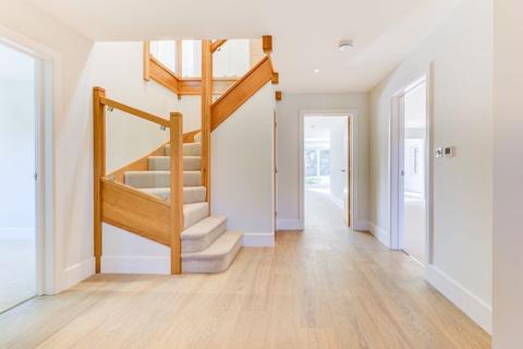 Oakhurst House West Drive, Angmering, Littlehampton, BN16 4JE