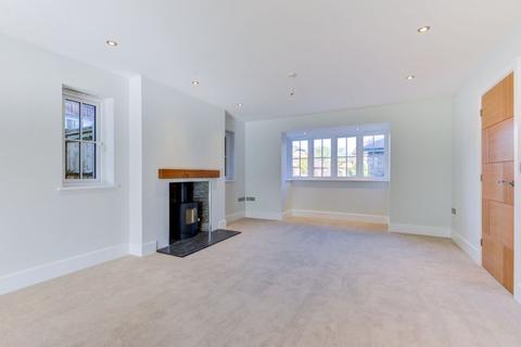 Oakhurst House West Drive, Angmering, Littlehampton, BN16 4JE