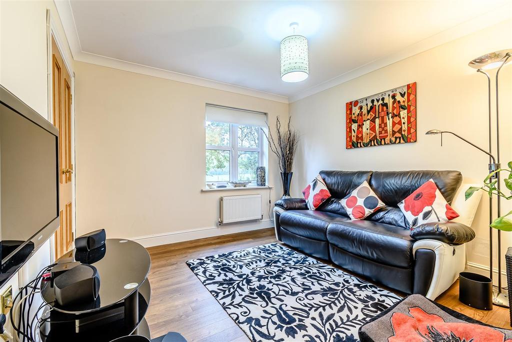 8443999-interior42.jpg