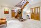 8443999-interior07.jpg