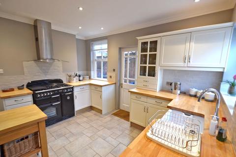 Dalkeith Arcot Road, Sidmouth, EX10 9ES