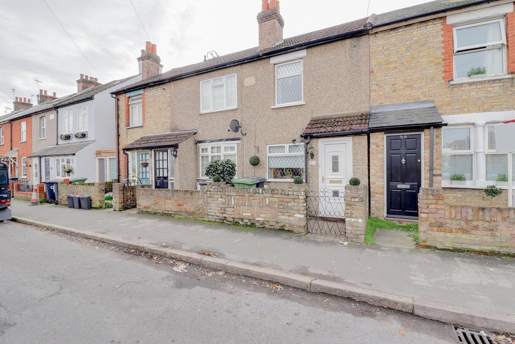 Old Highway, Hoddesdon, EN11 2 bed cottage £299,995
