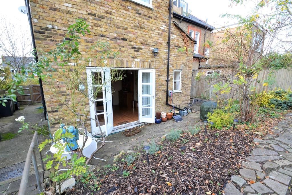 South east facing patio garden