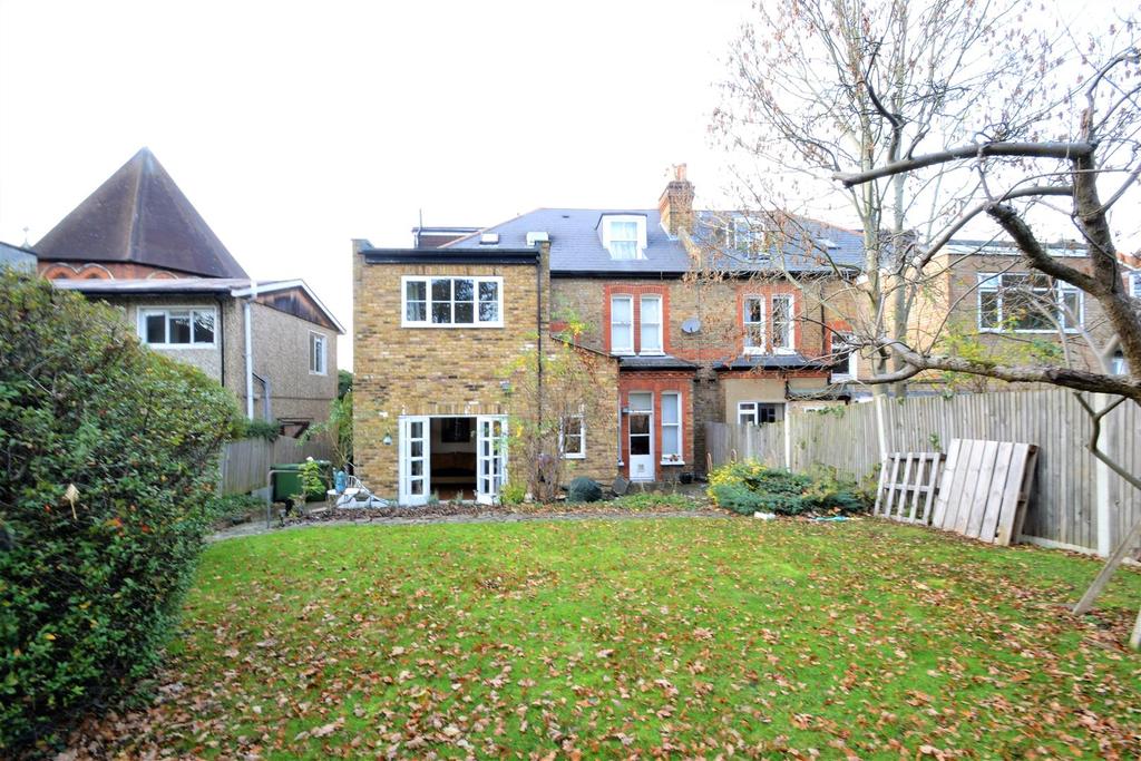 Communal garden/rear view