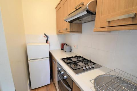 7a Perth Road, Beckenham, BR3 6PP