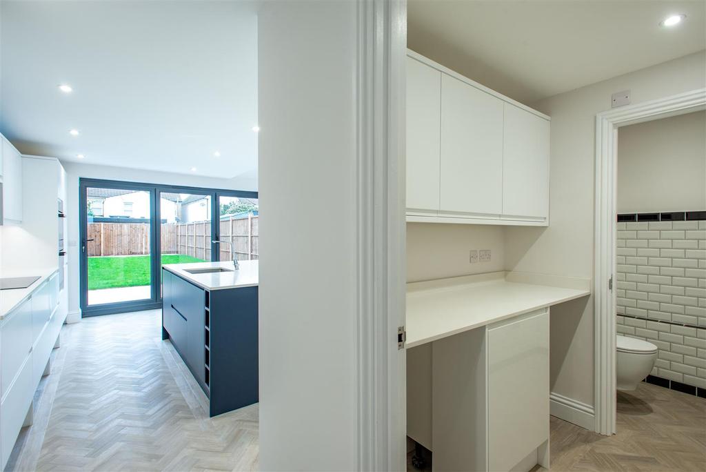 Guest Cloakroom