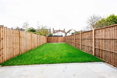 19 Pope Road, Bromley, BR2 9QA