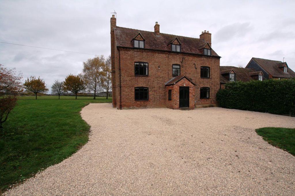 Red Lane, Hampton, Evesham 4 bed property £2,000 pcm (£462 pw)