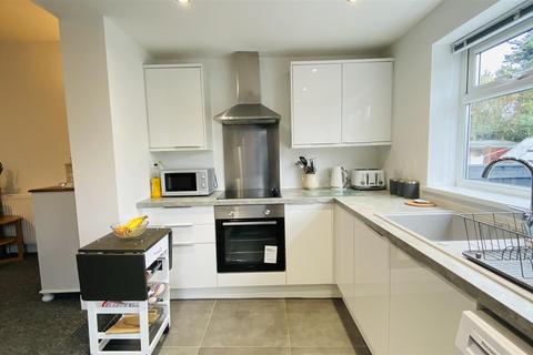 6 Leechmere Crescent, Seaham, SR7 0JJ