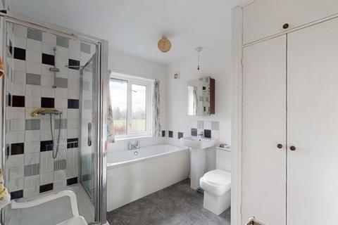 21 Highfield Close, Rough Common, Canterbury, CT2 9DX