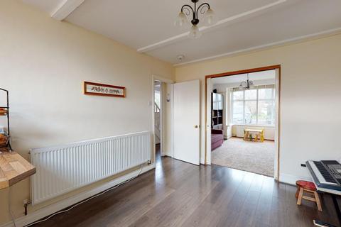 21 Highfield Close, Rough Common, Canterbury, CT2 9DX