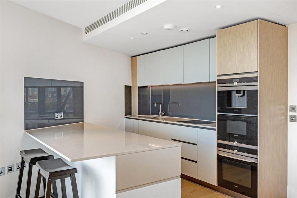 18578 garton jones    flat 213 4 riverlight   9.jp