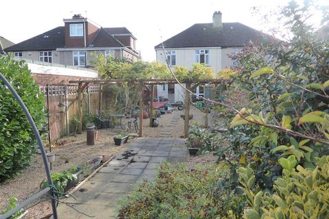 37 Ellington Road, Hounslow, TW3 4HX