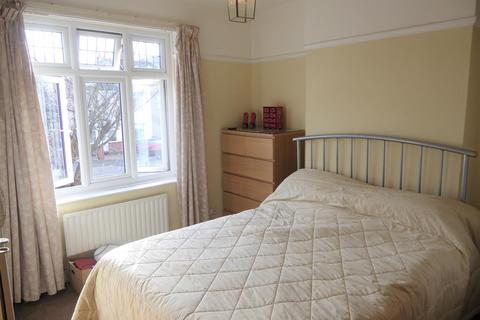 37 Ellington Road, Hounslow, TW3 4HX