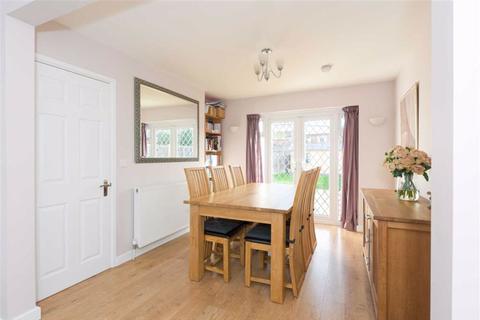 5 Kenilworth Road, Epsom, KT17 2NF