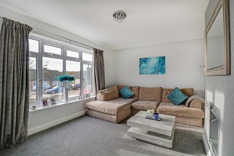 19 Boundary Road, Leigh-on-sea, SS9 5BP
