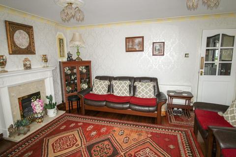 6 Ely Close, Priorslee, Telford, TF2 9UW