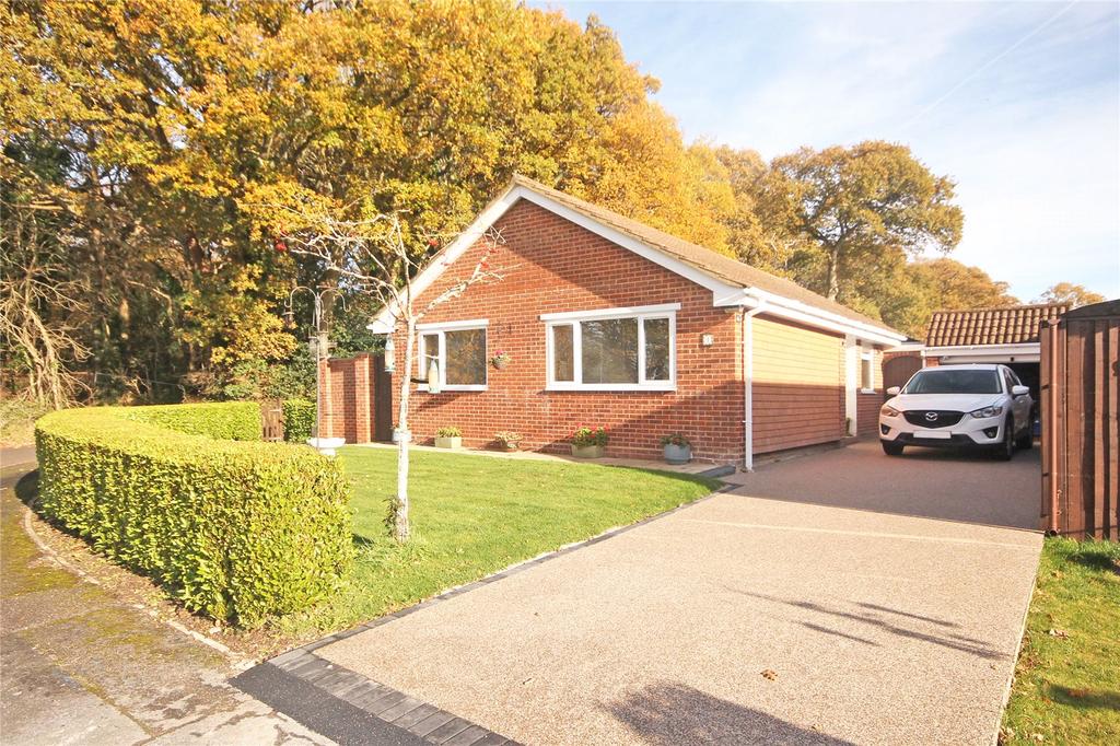 Elmers Way, Bransgore, Christchurch, Dorset, BH23 3 bed bungalow £449,950