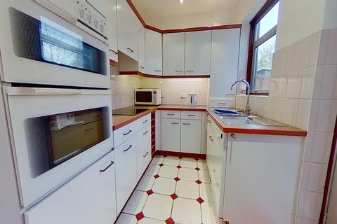 60 Main Road, Romford, RM1 3DB
