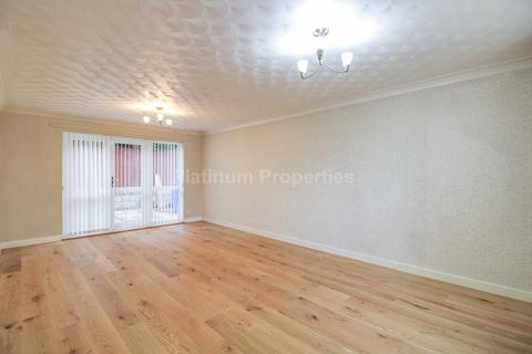 3 bedroom detached bungalow to rent, Springfield Drive, Lakenheath