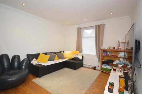 42 Birkbeck Road, Romford, RM7 0QP