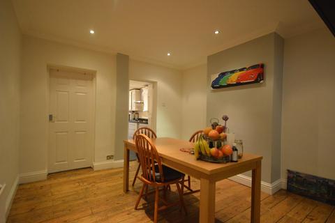 42 Birkbeck Road, Romford, RM7 0QP