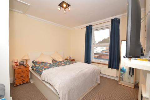 42 Birkbeck Road, Romford, RM7 0QP