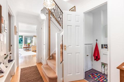 8 Otford Close, Bromley, BR1 2JQ
