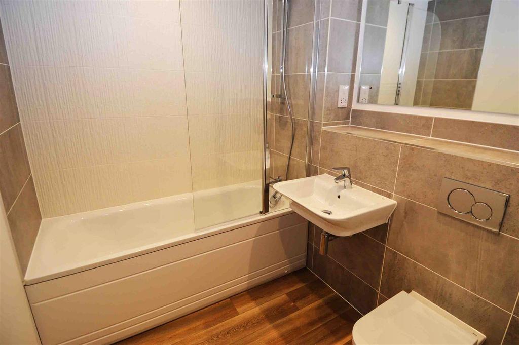 Bath 2.jpg