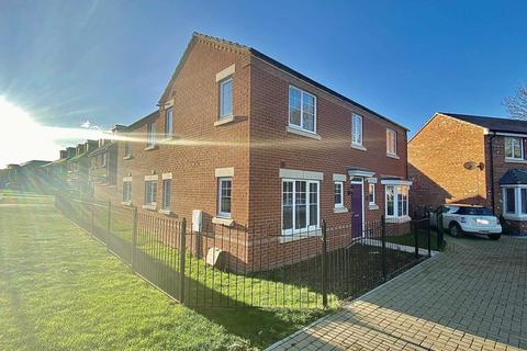 15 Darsdale Drive, Raunds, Wellingborough, NN9 6FA