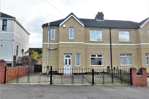 16 Stuart Street, Thurnscoe, Rotherham, S63 0EF