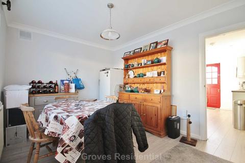 54 Mount Pleasant Road, New Malden, KT3 3LB