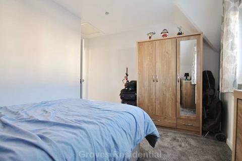 54 Mount Pleasant Road, New Malden, KT3 3LB