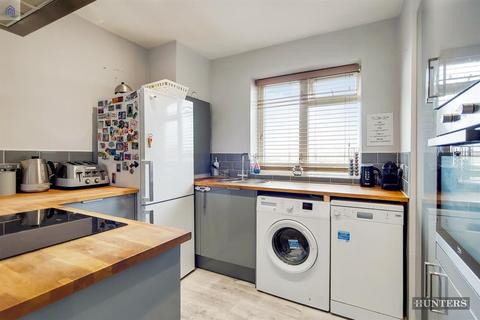 44 Arneways Avenue, Romford, RM6 5LX