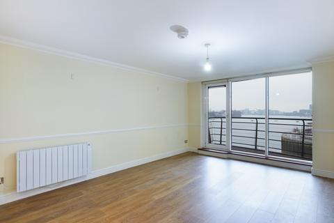 3 bedroom apartment to rent, Greenfell Mansions, Glaisher Street, London, SE8