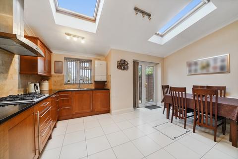 11 Jeymer Drive, Greenford, UB6 8NS