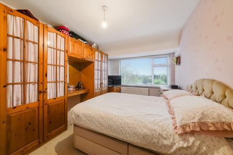 11 Jeymer Drive, Greenford, UB6 8NS
