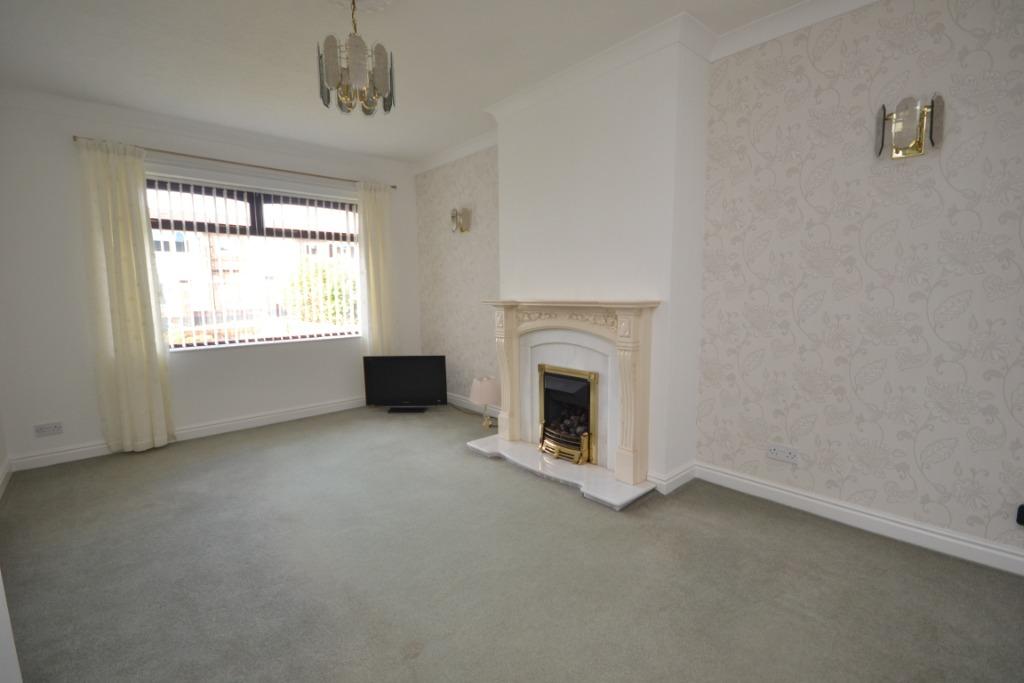 Balcarres Avenue, Whelley, Wigan, WN1 3 bed bungalow £900 pcm (£208 pw)