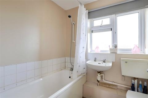 64 Sirius Close, Wokingham, RG41 3DT