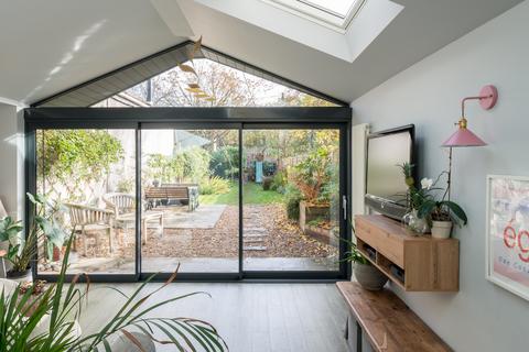 18 Bath Road, Frome, BA11 2HH