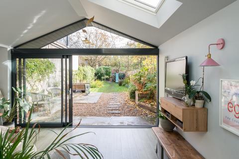18 Bath Road, Frome, BA11 2HH