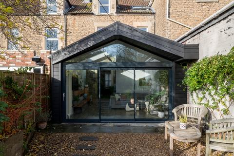 18 Bath Road, Frome, BA11 2HH