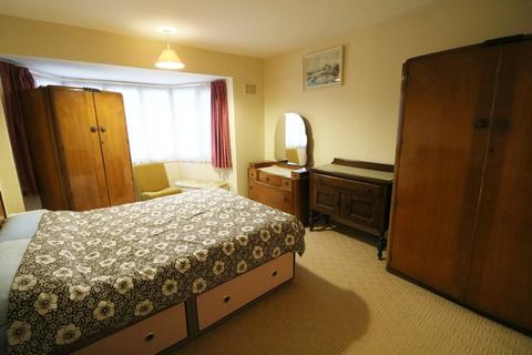 2 Baddesley Road, Solihull, B92 7LP