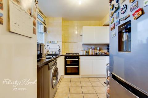 4 Key Close, London, E1 4HG