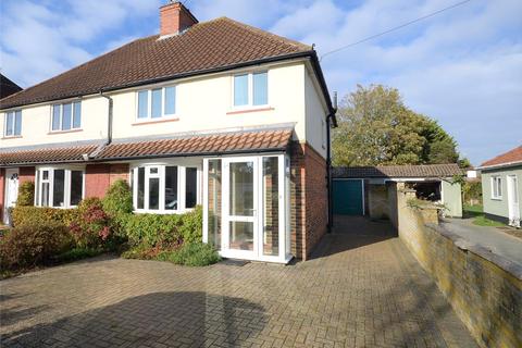 19 Balcombe Gardens, Horley, RH6 9BY