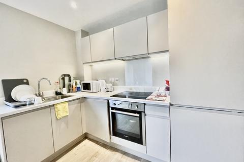 2 bedroom apartment to rent, Green Quarter , Cross Green Lane , Leeds