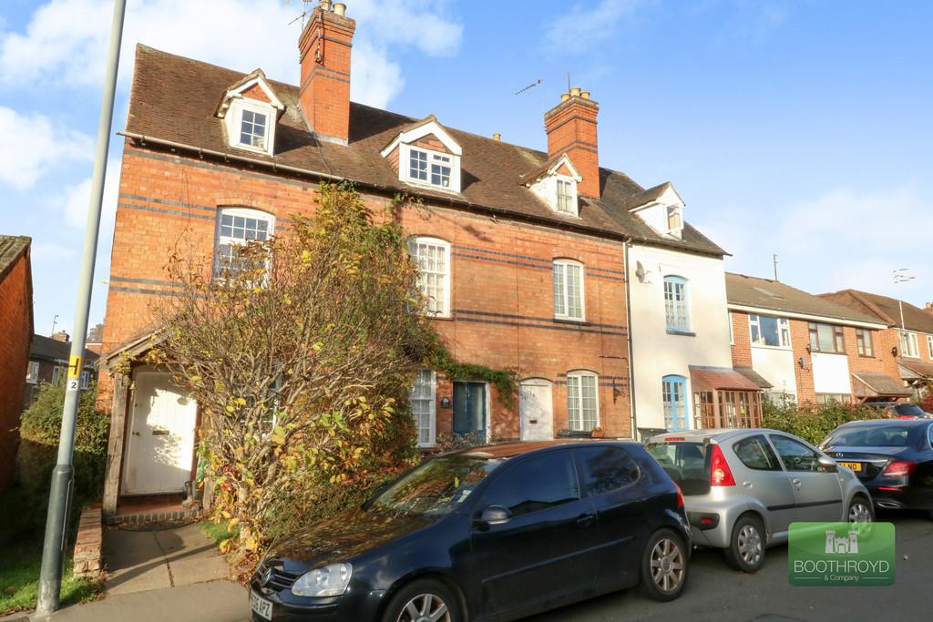 Mill End, Kenilworth 3 bed cottage £275,000