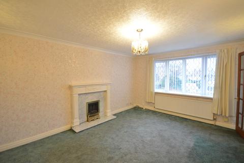 11 Bamburgh Close, Blackpool, FY4 5FA