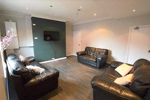 26 Ash Road, Leeds, LS6 3JF