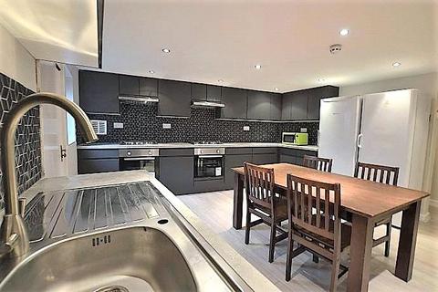 26 Ash Road, Leeds, LS6 3JF